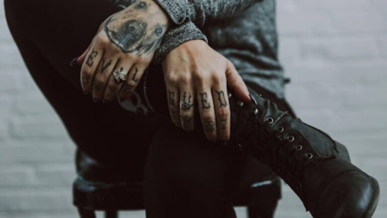 Finger tattoos hold deep symbolic meanings, from spiritual and cultural significance to minimalist designs that speak volumes. Discover popular finger tattoo designs and what they represent, from love symbols to personal mantras.