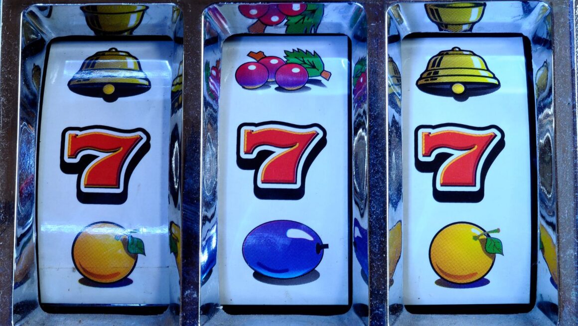 Exploring the timeless appeal of retro slot machines
