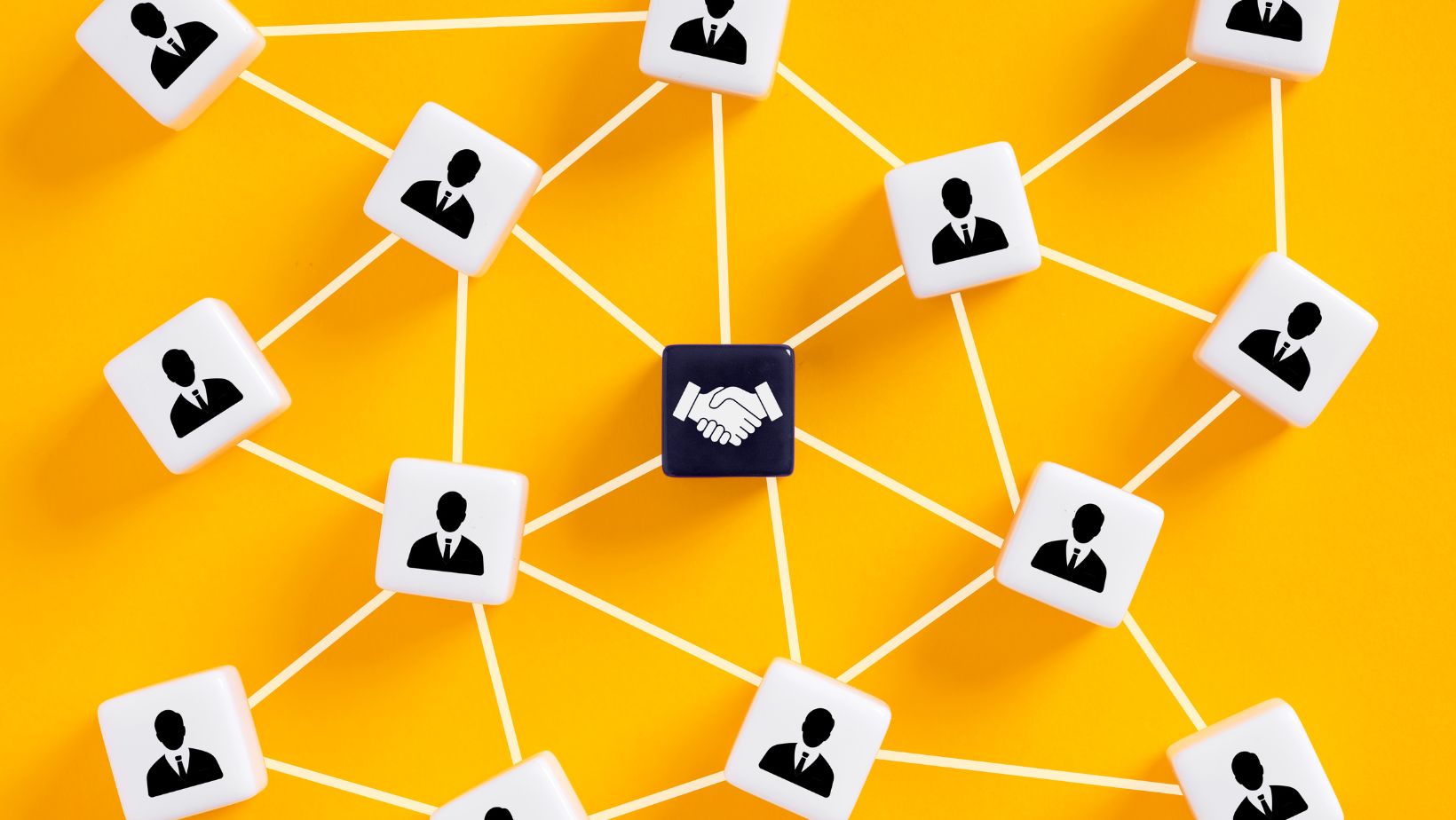 Effective Networking Strategies for B2B Success - Mygreenbucks