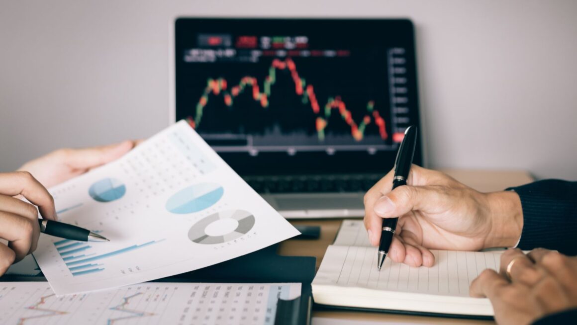 Mastering stock evaluation essential metrics every investor should know