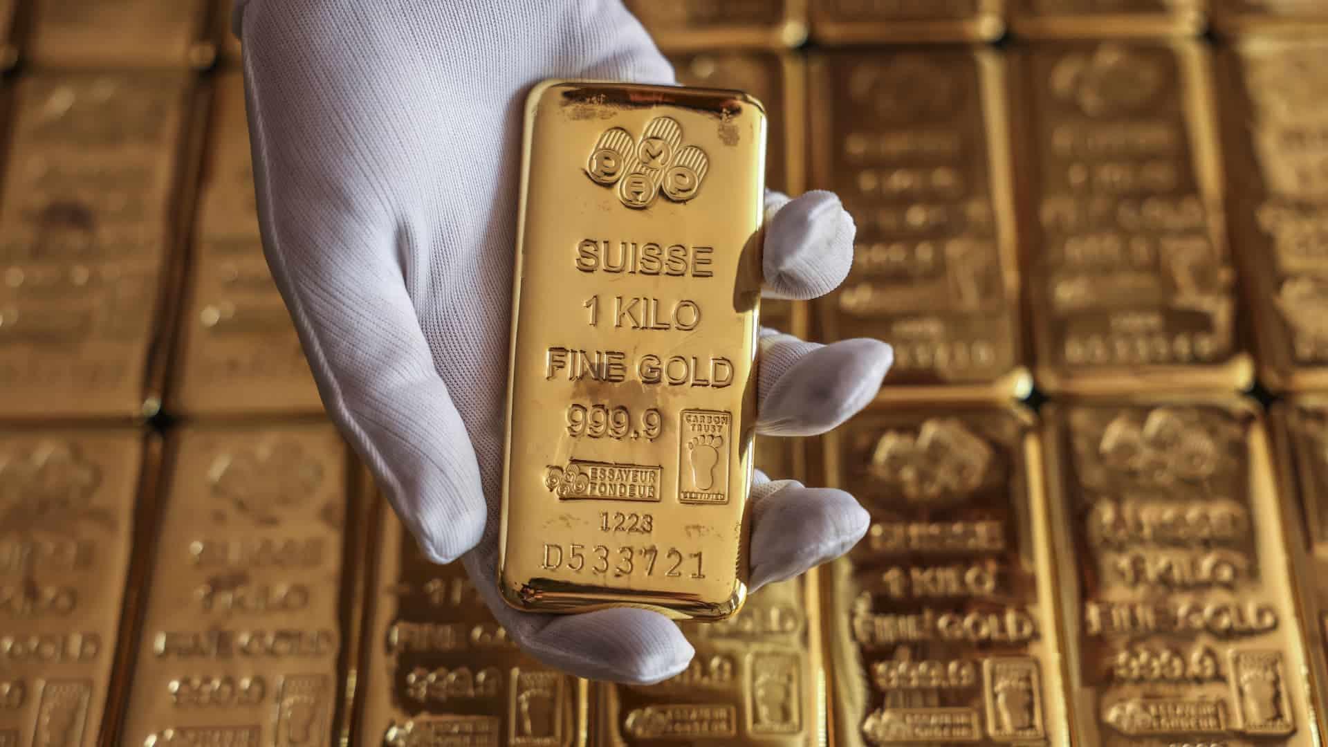 Gold prices could keep climbing — but analysts expect silver to steal the  show before long - CNBC Africa