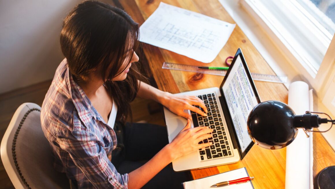 3 quick tips for bloggers integrating ai into their workflow
