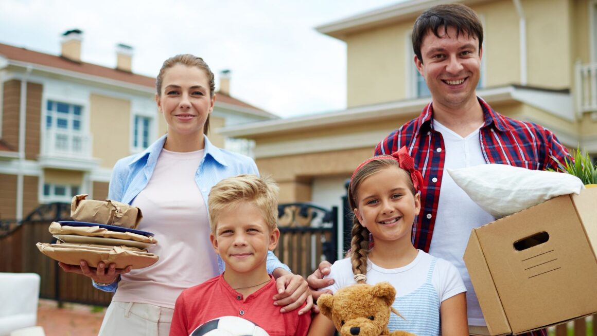 How to quickly create a moving timeline that works for the whole family