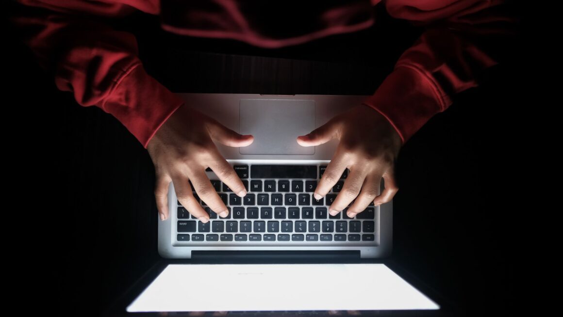 Signs you might need a professional private cyber investigator