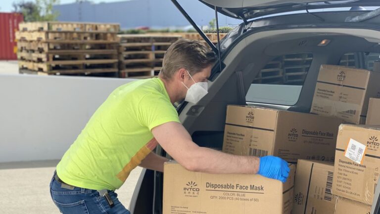 Moving With Packing Without Stress