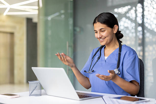 How Virtual Assistants Help Clinics Cut Administrative Costs