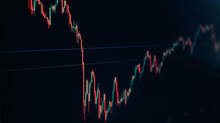 The Sunk Cost Fallacy: What the Blackjack Table Teaches Retail Investors About Dead Stocks