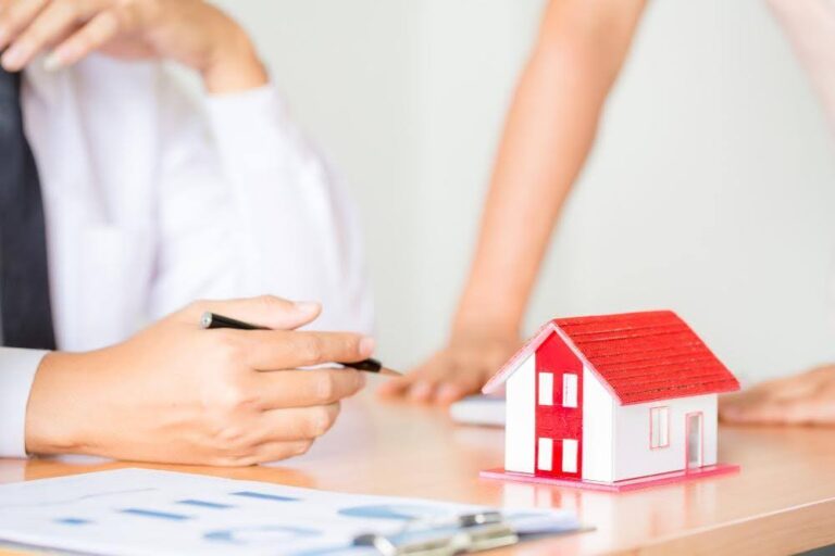 What Online Earners Should Do Before Applying for a Mortgage