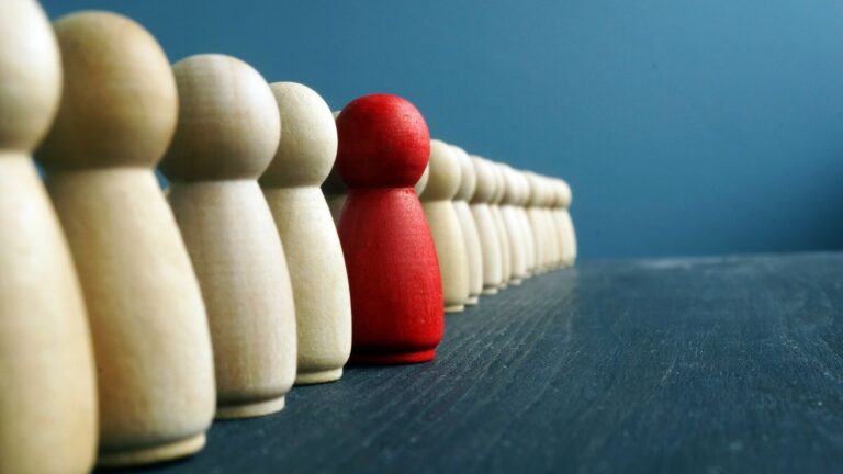 8 Leading Prop Firms Ranked and Compared