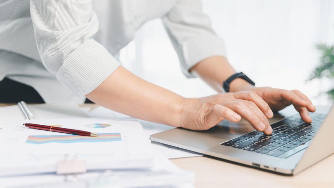 ledger management nyc, small business accounting nyc, nyc business bookkeeping, financial management services nyc, business record keeping nyc, online ledger solutions nyc, small business finance nyc, professional ledger services nyc, nyc business financial planning