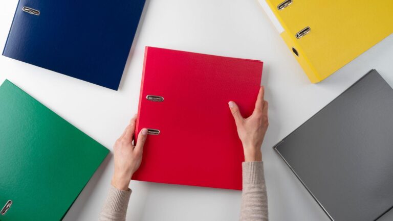 How Custom Folders Enhance Client Presentations And Proposals custom folders client presentations, promotional folders proposals, branded presentation folders, personalized presentation folders, business proposal folders, professional presentation materials, custom printed folders, corporate presentation solutions, bespoke client proposal folders